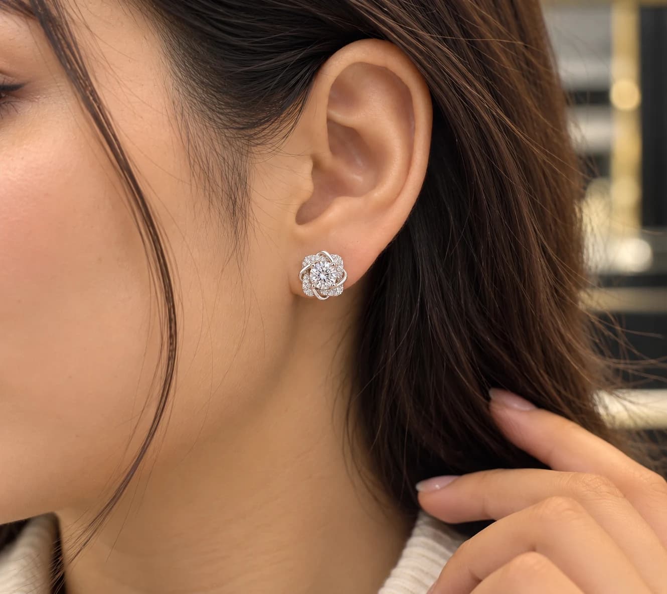 Noor-e-Chandi Floral Solitaire Stud Earrings